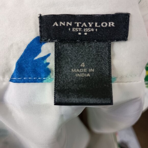 Floral Print A-Line Skirt With Pockets Ann Taylor Size 4 White Multicolor Lined - Picture 2 of 11